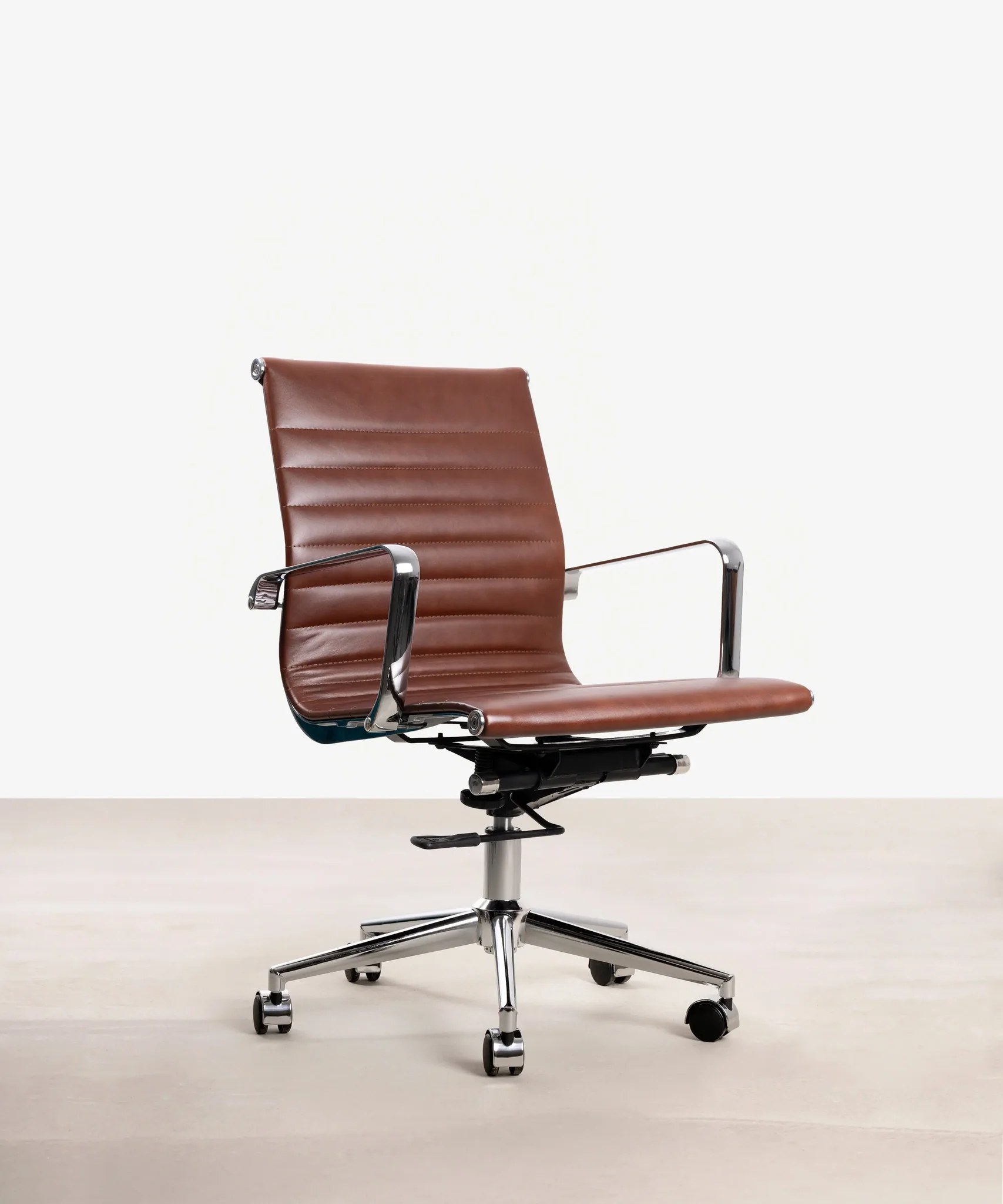 Klum 0007 Hansen Principal 0003 Negra 01copia 2048×2048