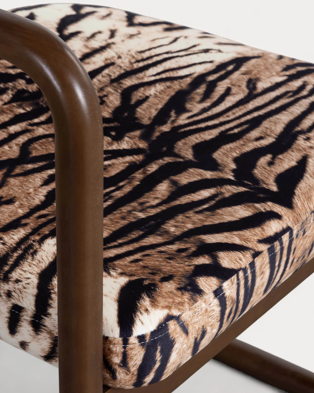 silla de comedor de madera de caucho y tela vitier.JPG 6